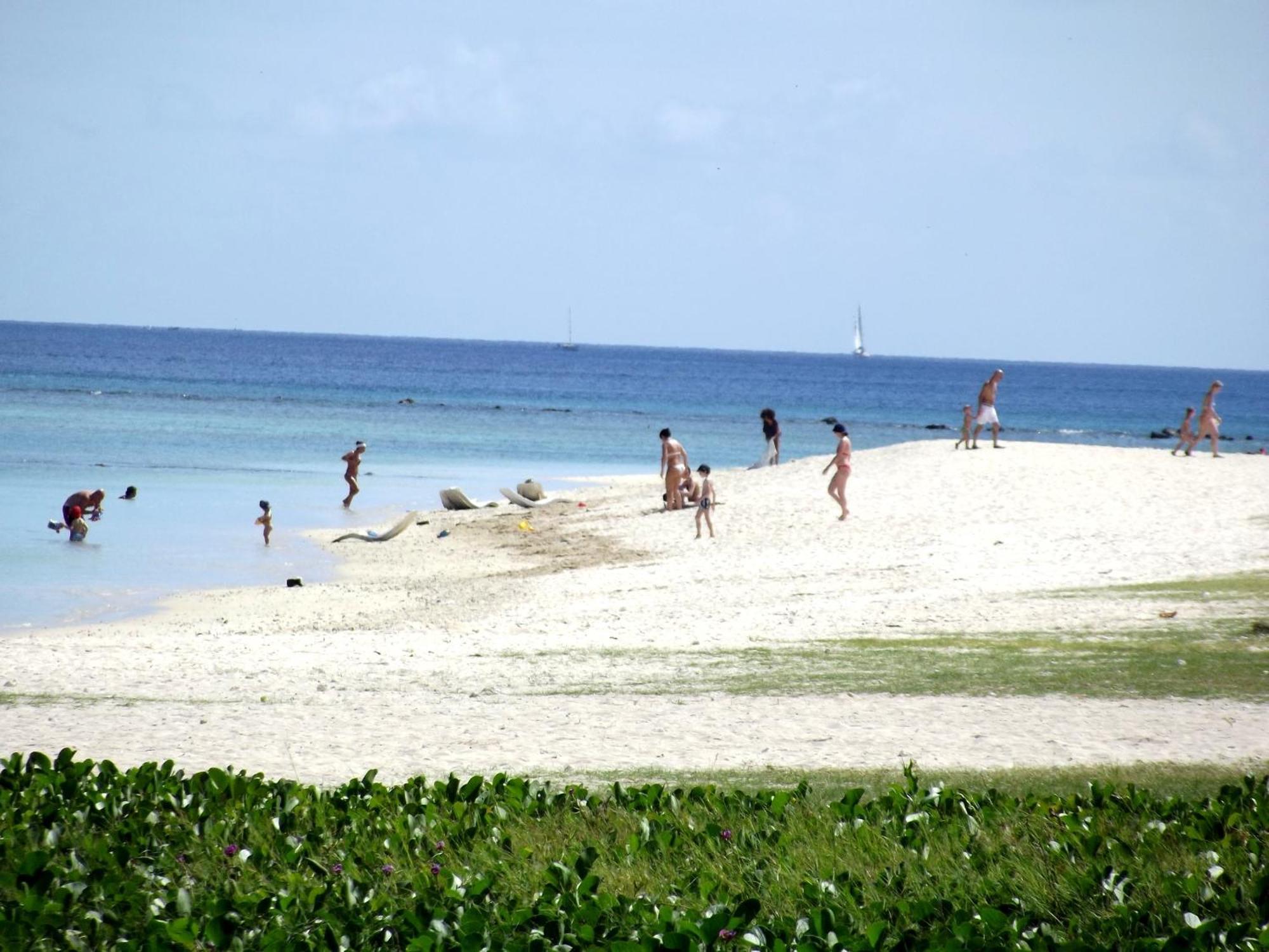 West Sand Holidays Licensed By The Tourism Authority 09926 Flic-en-Flacq Extérieur photo